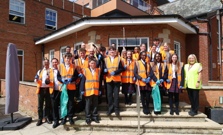 Lodestone House World Enviro Day Litter Pick.JPG